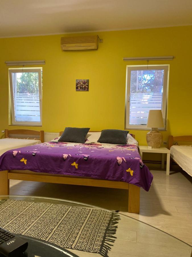 Maslina Rooms สเมเดเรโว ภายนอก รูปภาพ